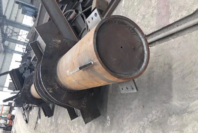 钢管桩